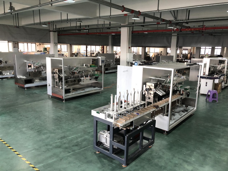 Horizontale Kartoniermaschine jc130, Ansicht 3